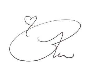 Kim Woods' handwritten signature logo with a heart above the 'K' in black script.